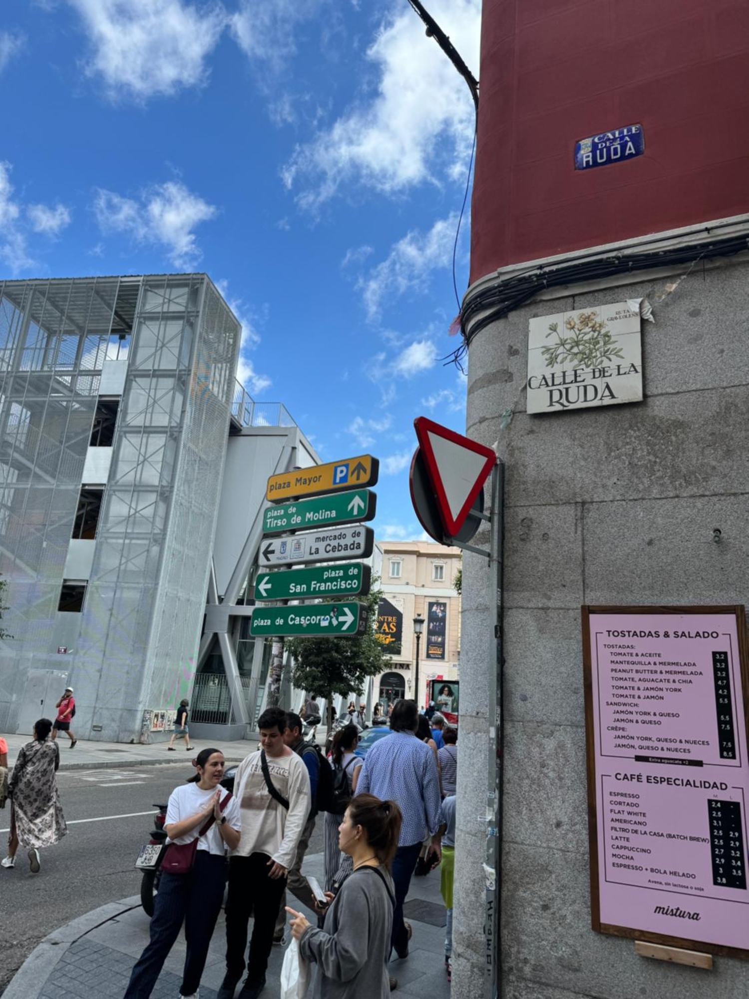 Madrid Centro Suite Vanguardista Exterior photo